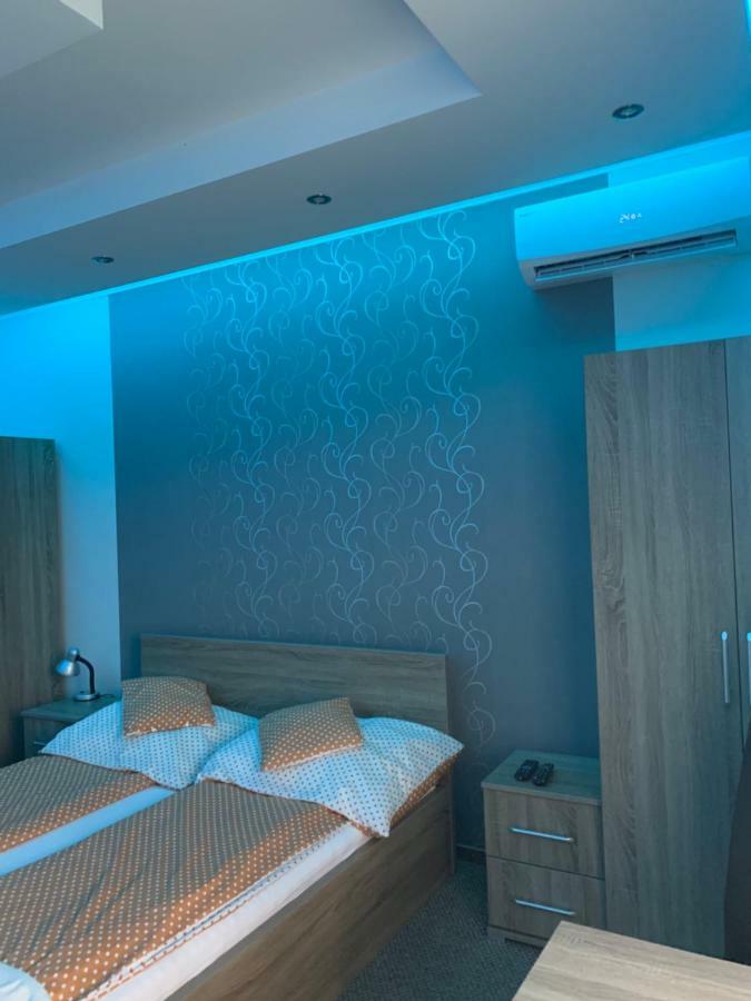 Vaci Vendeghaz Hotel Nyiregyhaza Bagian luar foto
