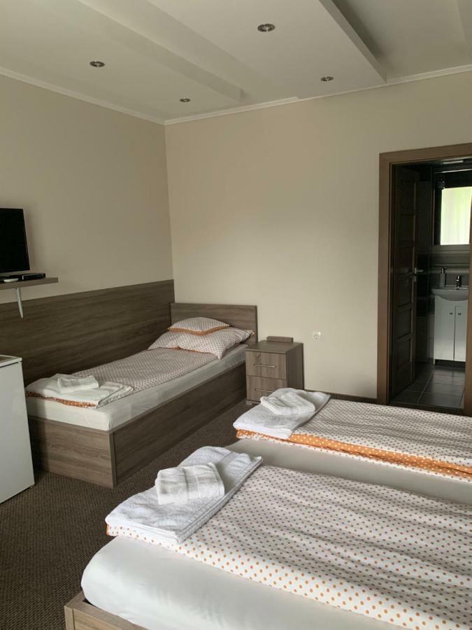 Vaci Vendeghaz Hotel Nyiregyhaza Bagian luar foto