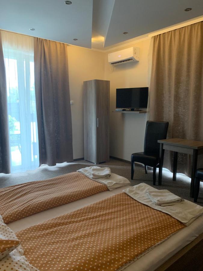 Vaci Vendeghaz Hotel Nyiregyhaza Bagian luar foto